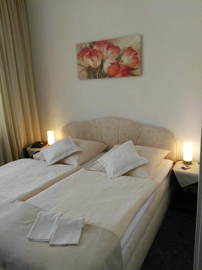 Hotel Carolinenhof Bad Pyrmont Luaran gambar